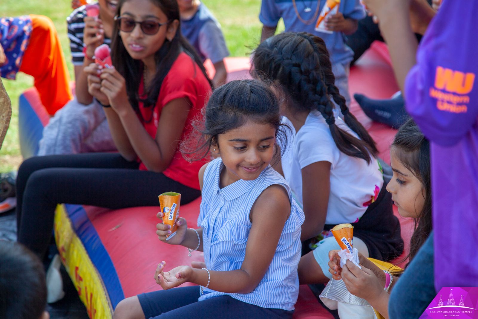 ©1987-2017 SKS Swaminarayan Temple East London